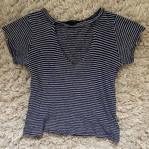 Olivaceous Key Hole T-shirt